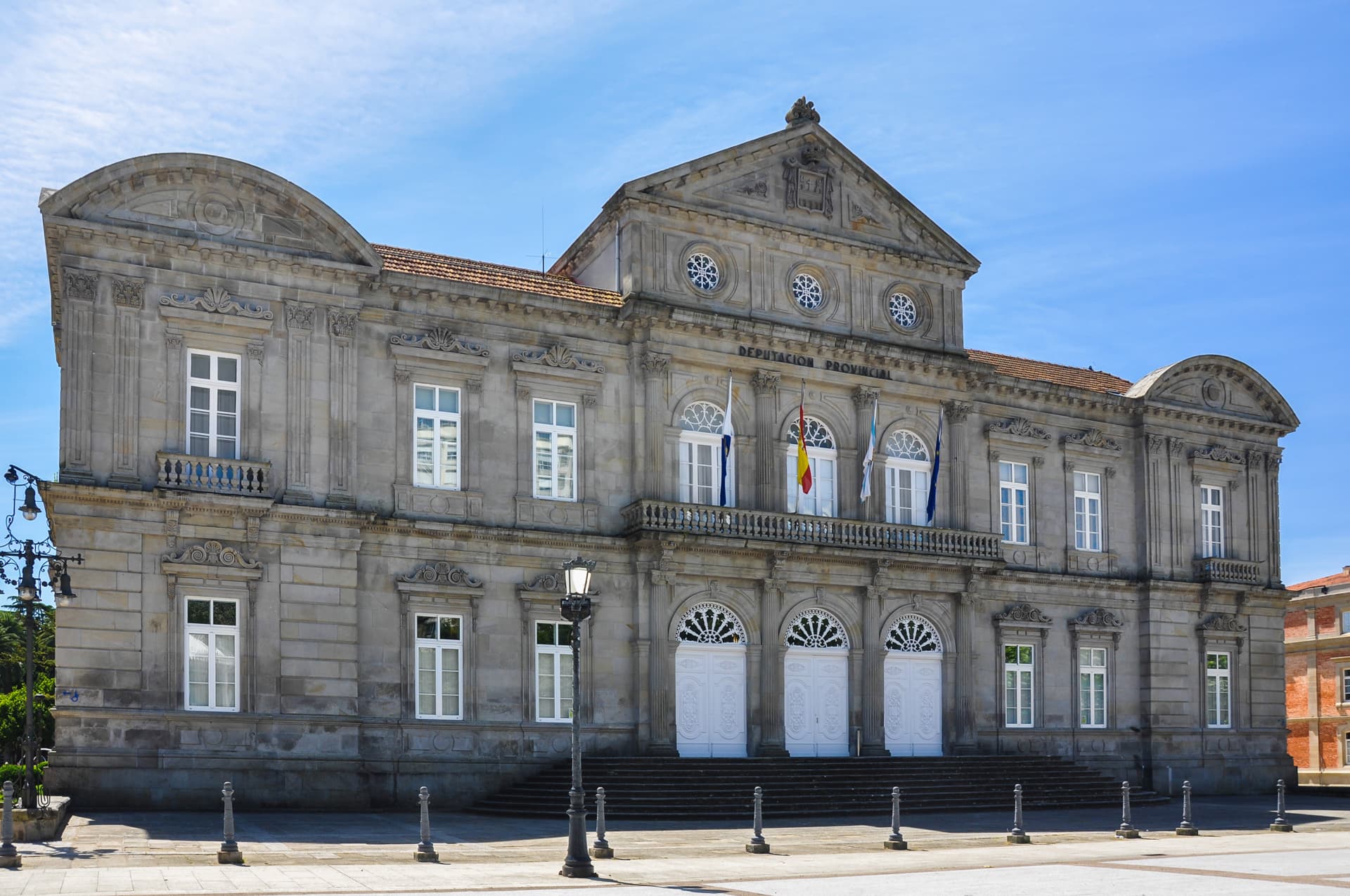 Su despacho de abogados en Pontevedra de confianza